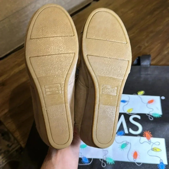 Tom’s Women Suede Tan Wedge Ankle Bootie Shoe Size 8 - Picture 4 of 14